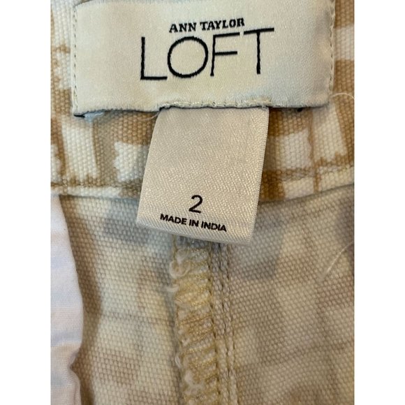 Ann Taylor Loft Womens Geometric Chino Shorts Stretch Mid Rise White Brown SZ 2 - Picture 7 of 8
